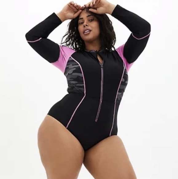 Torrid Rash Guard - Picture 3 of 5